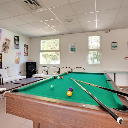 Holiday home Awesome In With Kitchen *