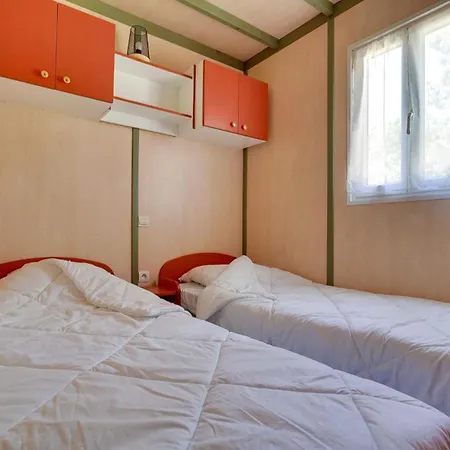 Holiday home Awesome In With Kitchen *